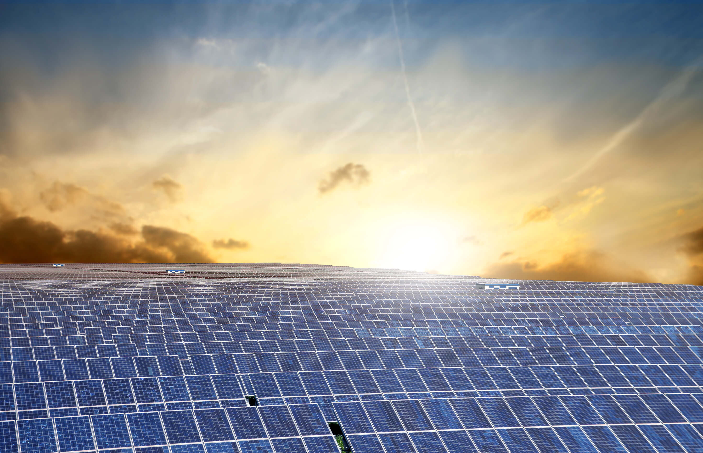 Tips for businesses that use commercial solar panel systems