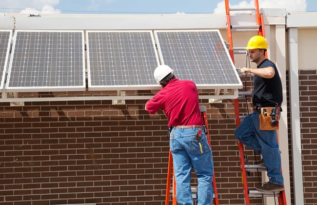 How to Choose the Best Solar Panels for Home and Business